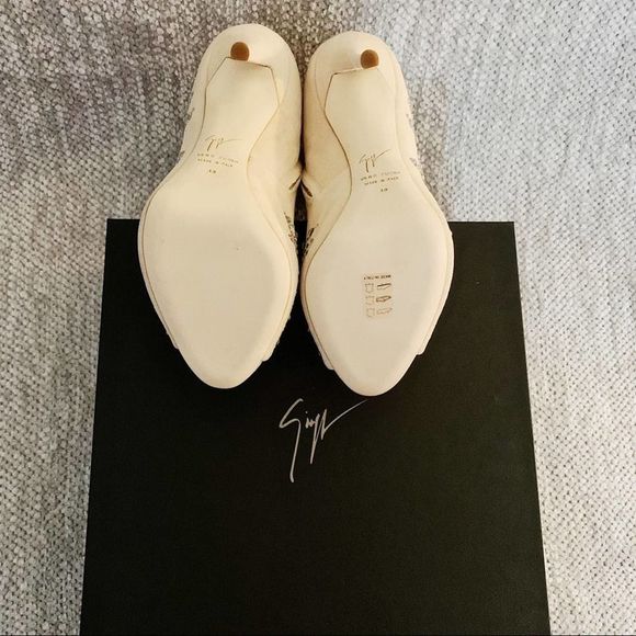 Giuseppe Zanotti “Kaylee” Rhinestone Embellished Suede Lace up Heels - Picture 12 of 13